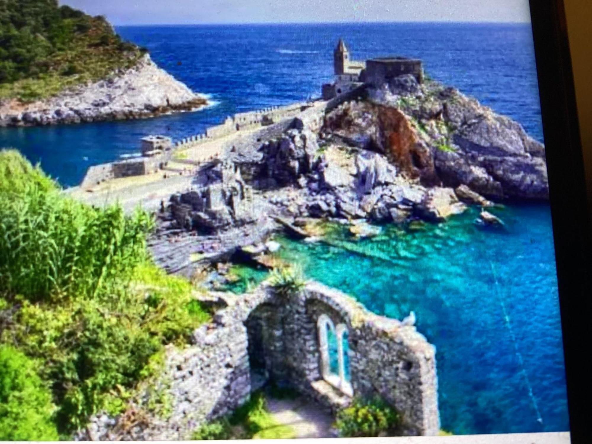 شقة Cinque Terre Station House لا سبيتسْيا المظهر الخارجي الصورة