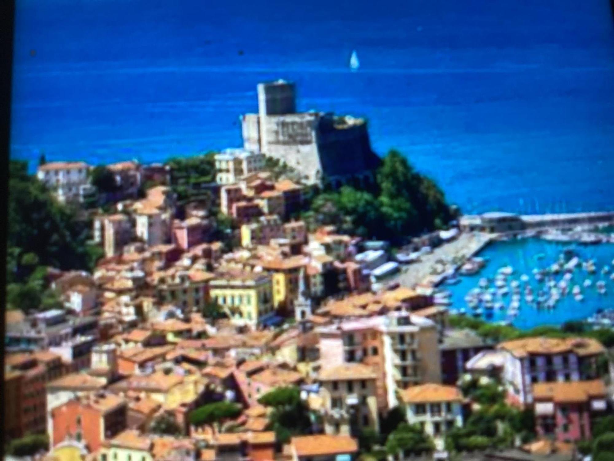 شقة Cinque Terre Station House لا سبيتسْيا المظهر الخارجي الصورة